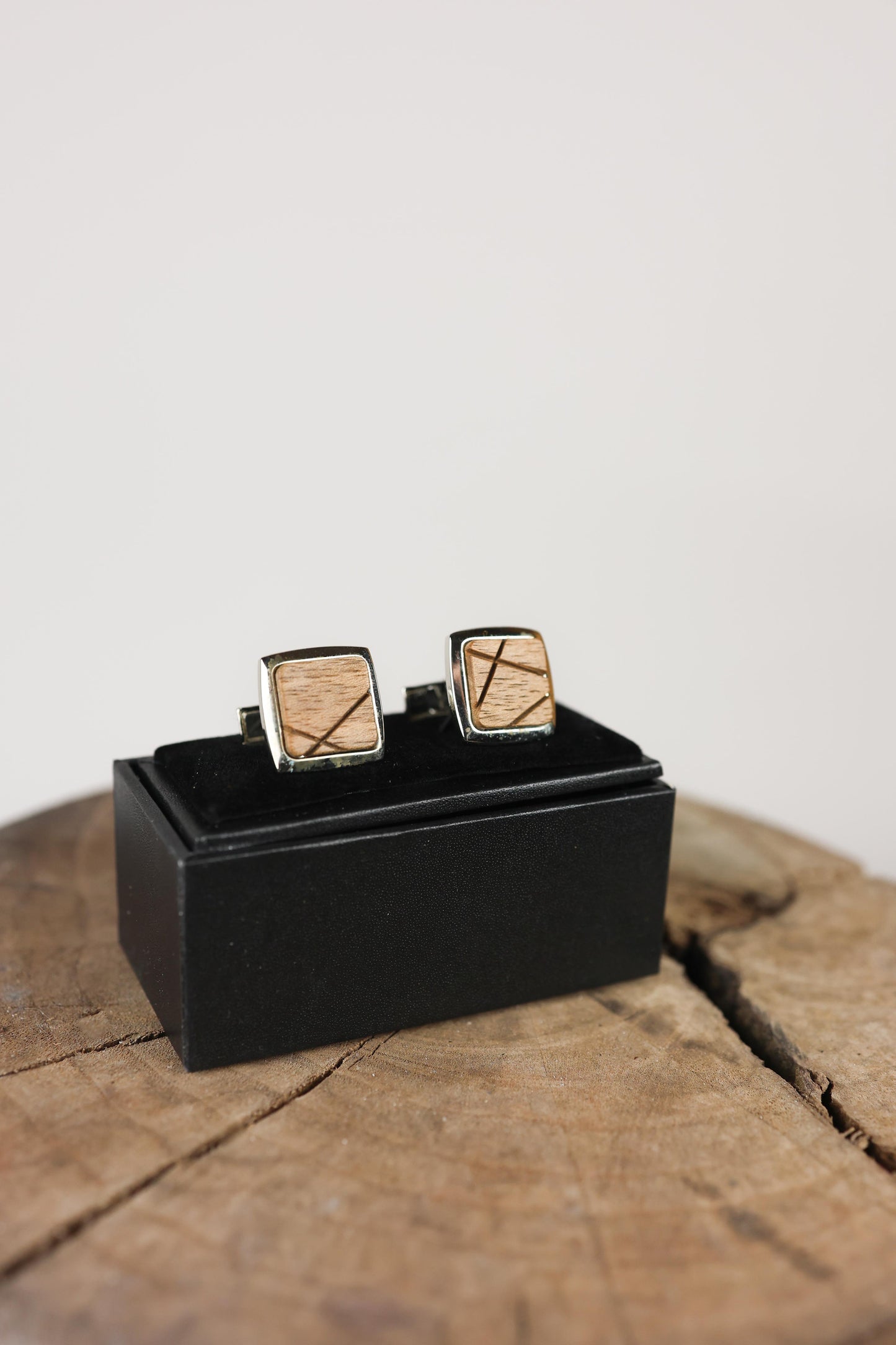 Cufflinks Walnut (pat. I)